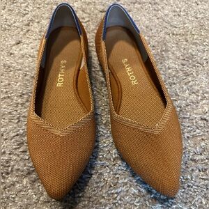 Rothy’s The Point in Fawn